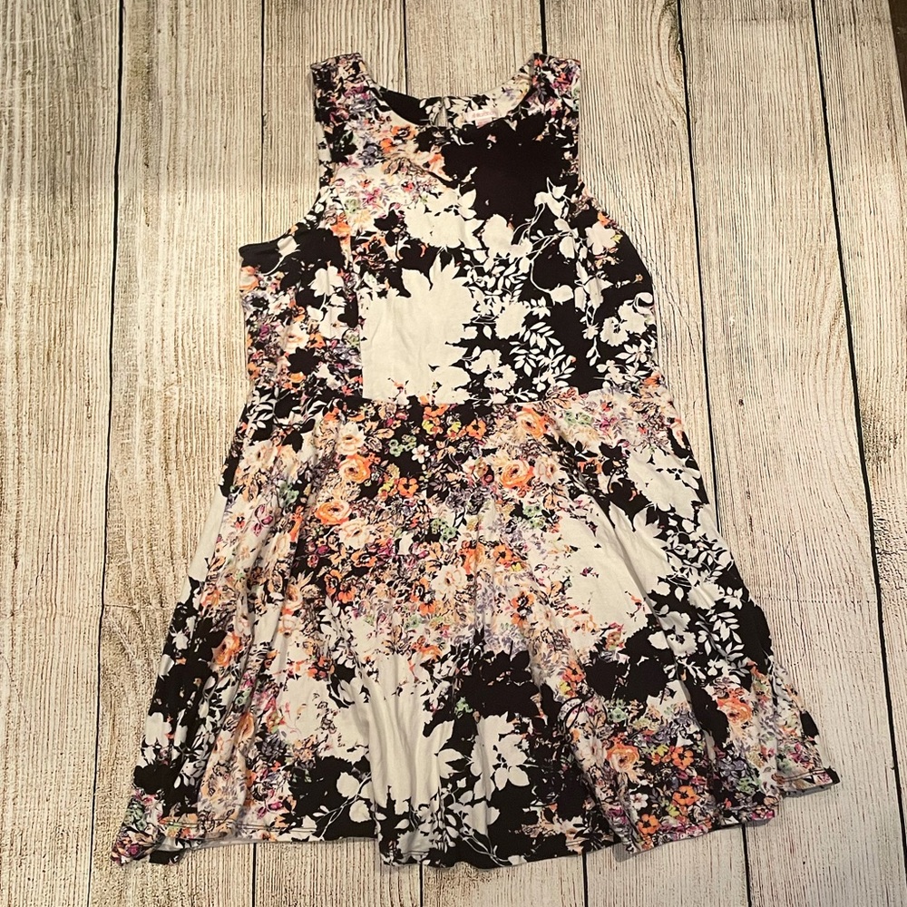 Xhiliration Floral Printed dress